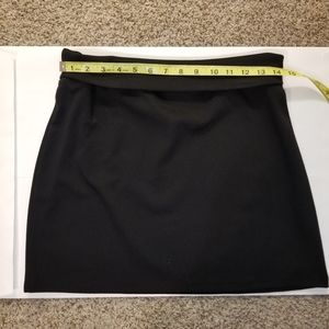 NWOT Maurices womens size Medium mini skirt